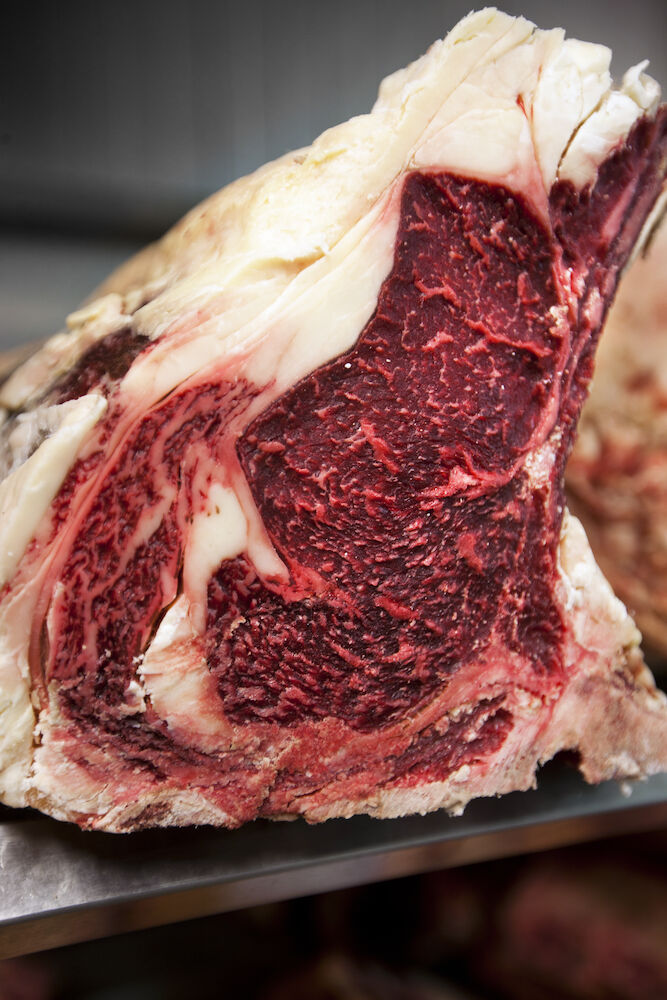 Biff Hängmörad med Ben  Sverige