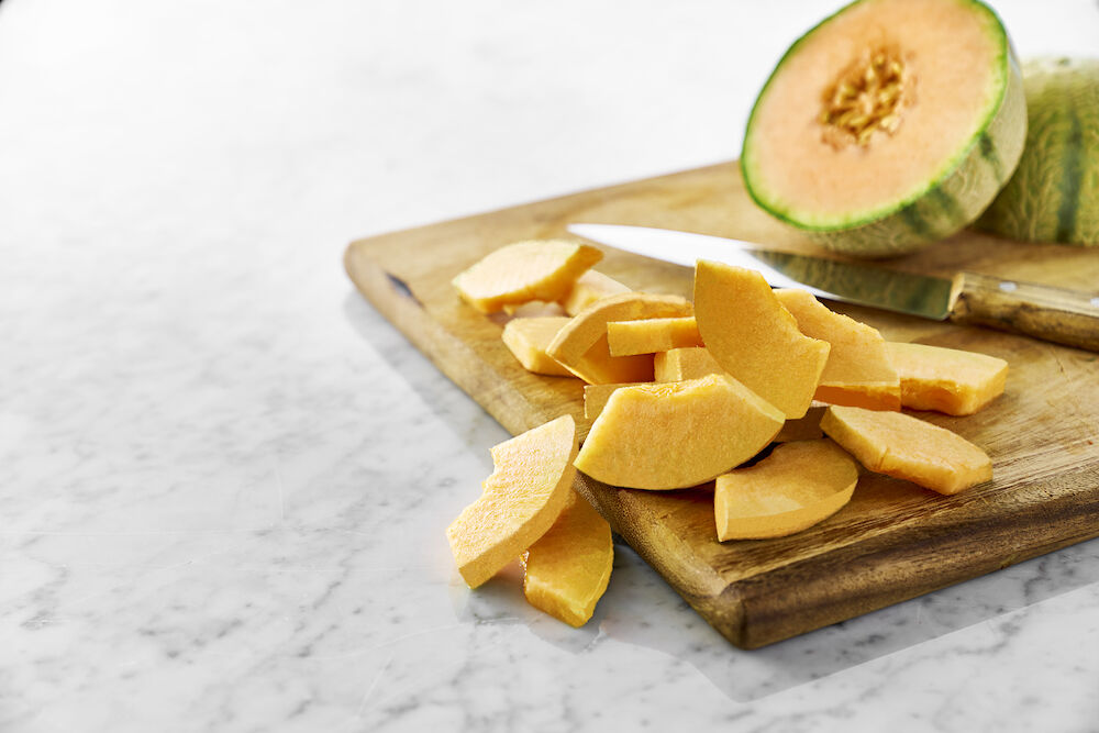 Melon cantaloupe kvartad utan skal 1 kg