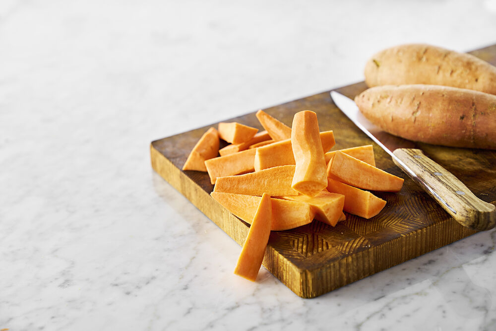 Potatis söt skalad klyftor 5 kg