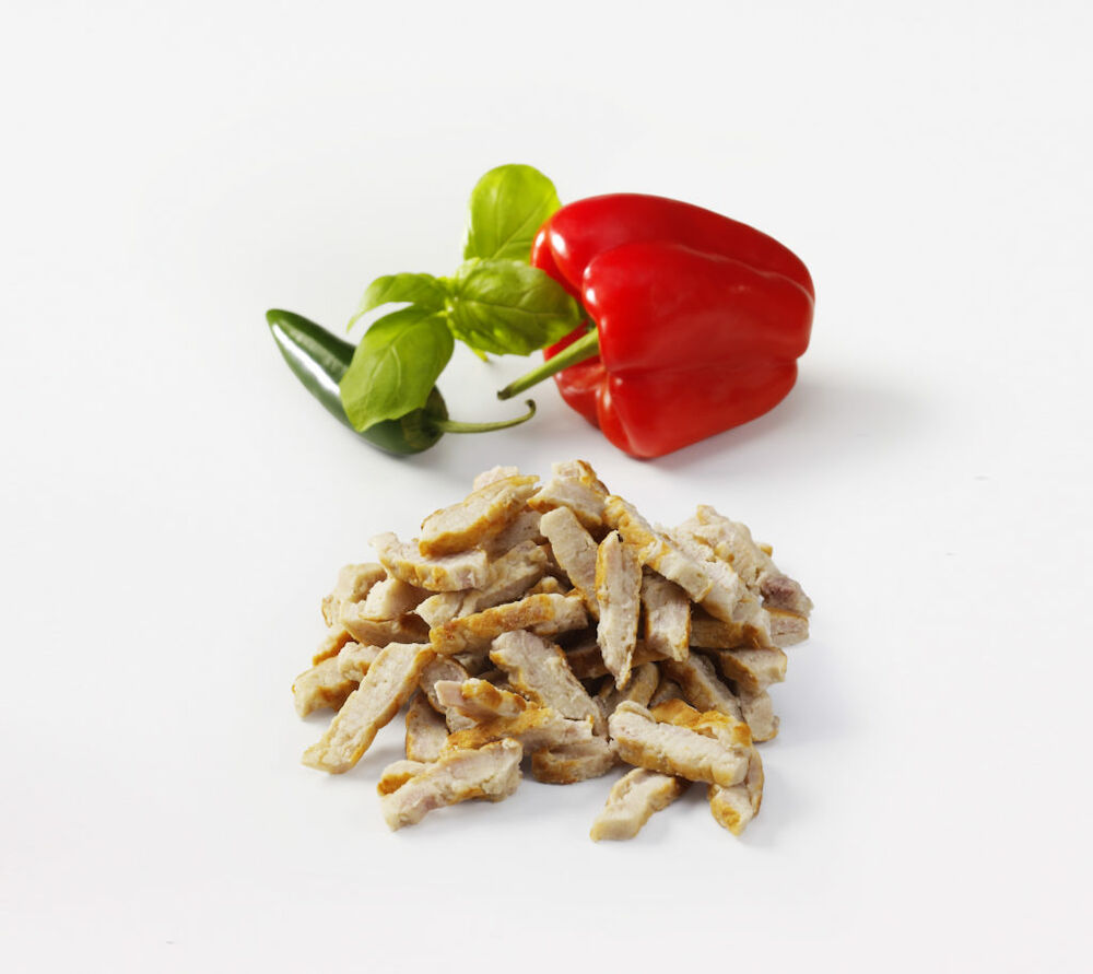 Kycklinglårfilé strimlad, stekt med salt och
peppar