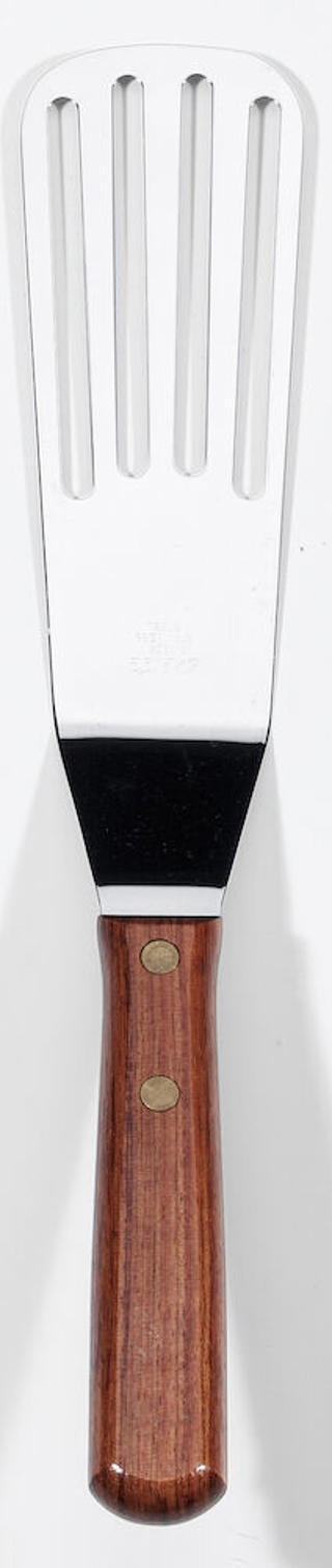 Stekspade perforerad trähandtag 16,5cm