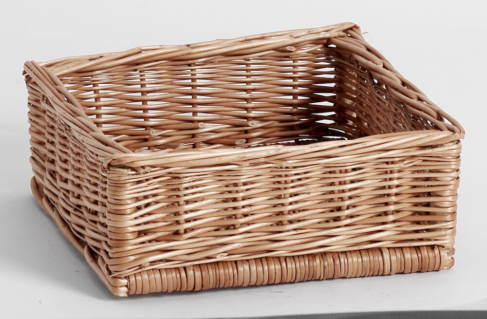 Korg raka kanter 27x28x11 cm