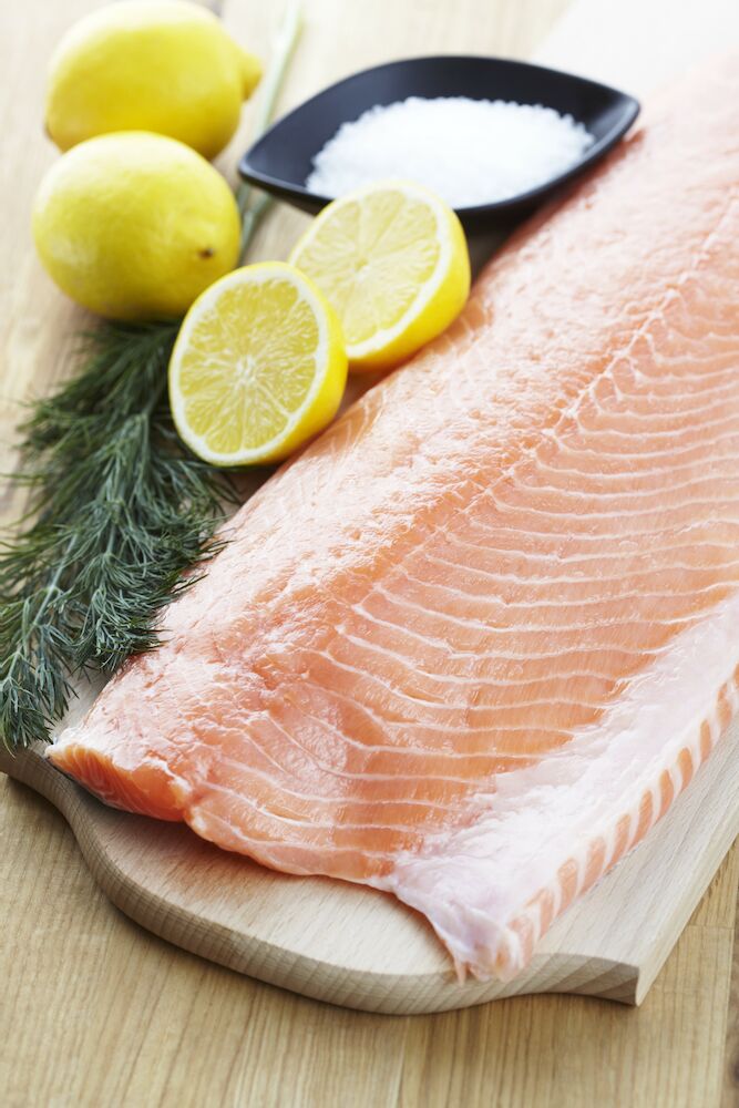 Laxfilé med skinn C-trim ca 1,5 kg ASC